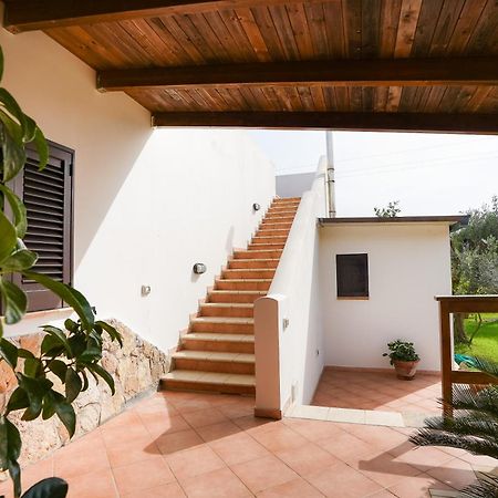Casa Vacanza Russo Fernando Alimini Exteriér fotografie