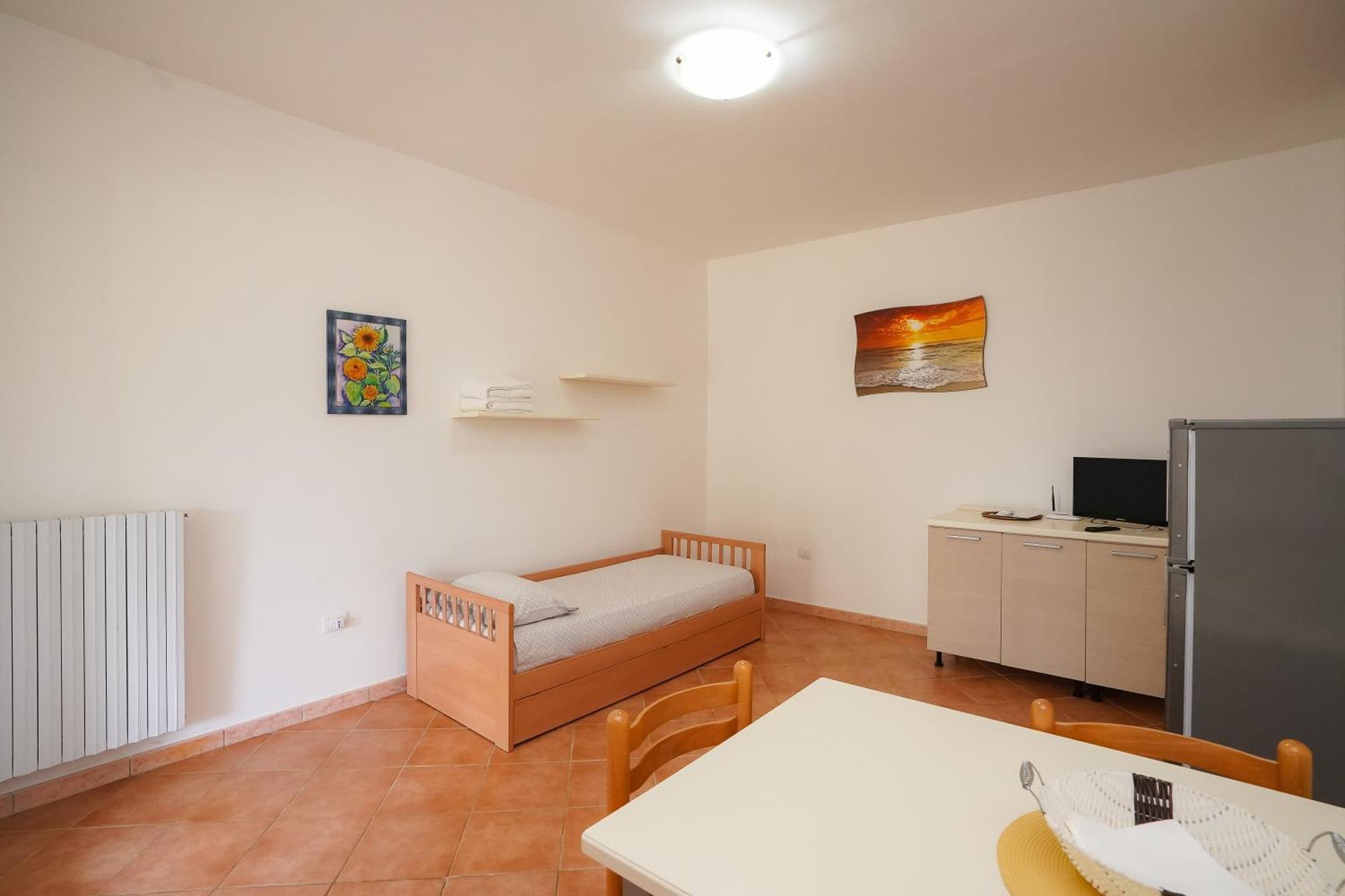 Casa Vacanza Russo Fernando Alimini Exteriér fotografie