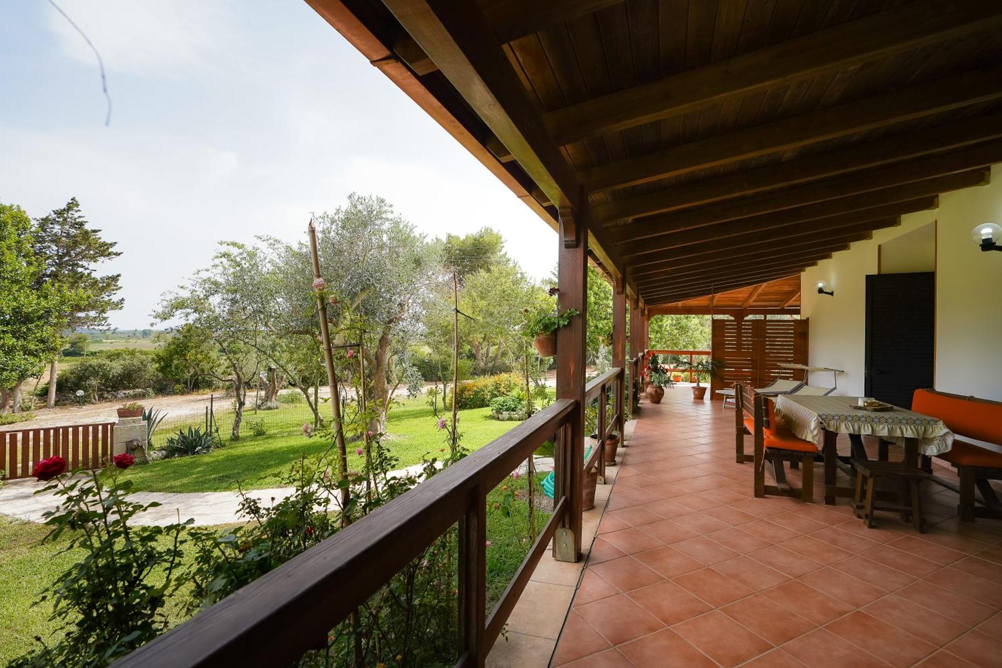 Casa Vacanza Russo Fernando Alimini Exteriér fotografie