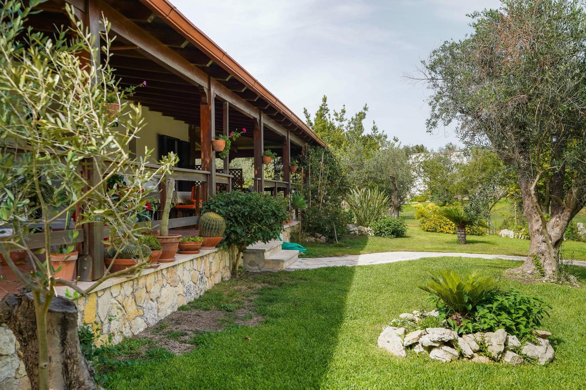 Casa Vacanza Russo Fernando Alimini Exteriér fotografie
