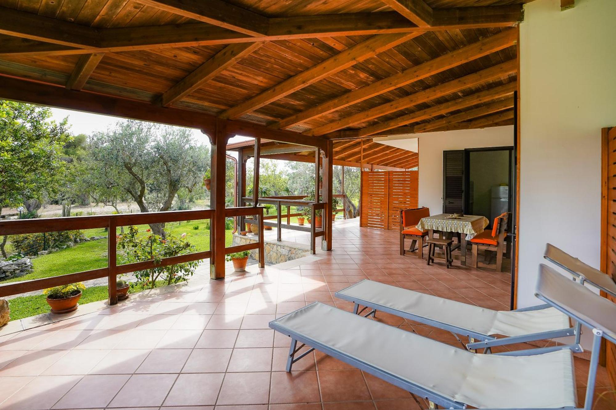 Casa Vacanza Russo Fernando Alimini Exteriér fotografie