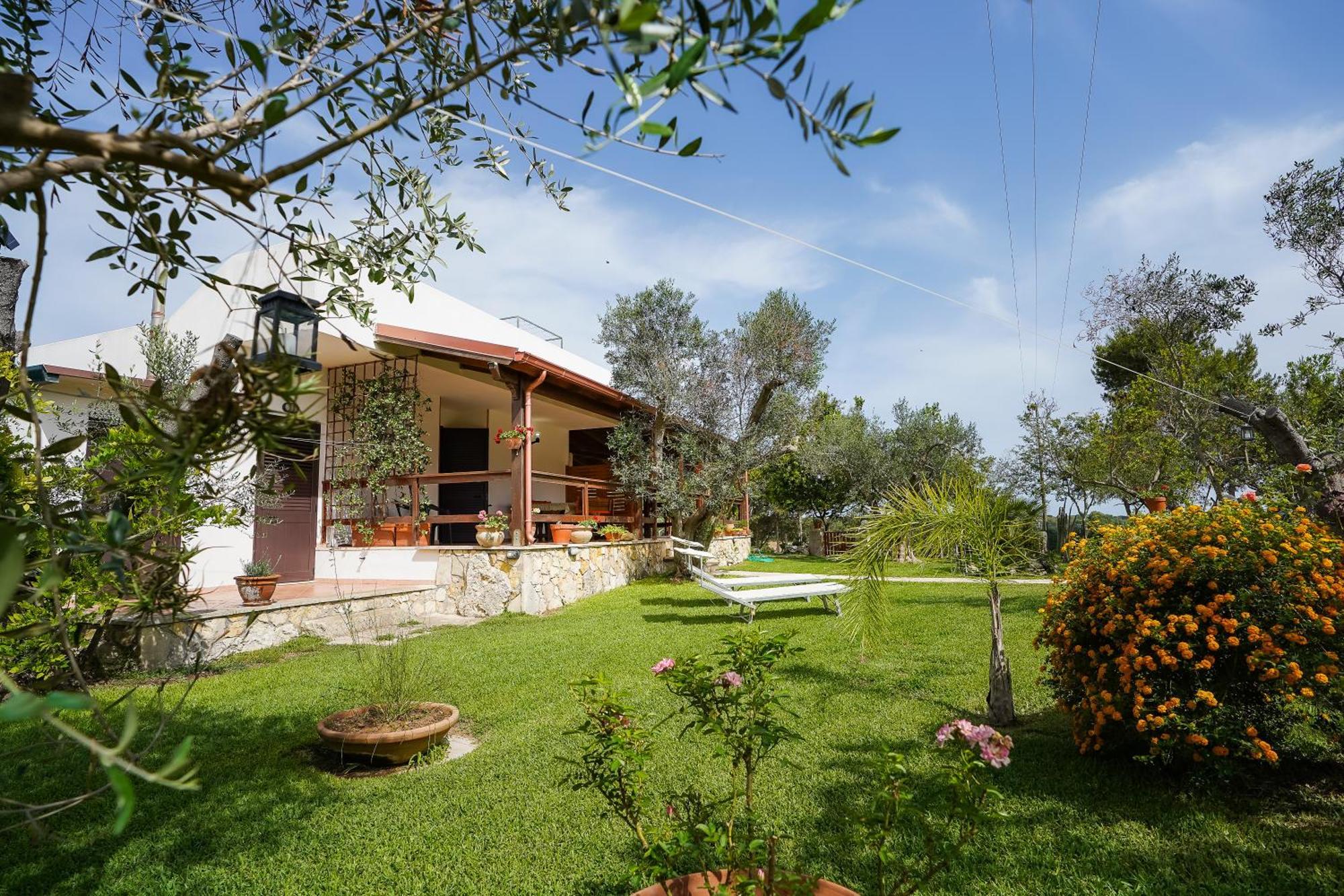 Casa Vacanza Russo Fernando Alimini Exteriér fotografie